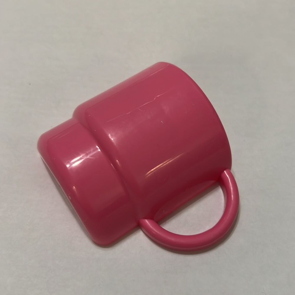 Tupperware Large Mug Magnet - Picture 2 of 5